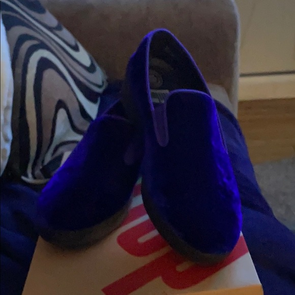 Fitflop Shoes - Blue velvet loafers